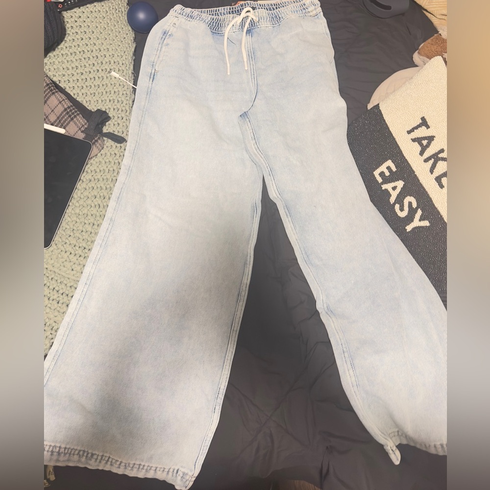 H&M  Light Wash Relaxed Drawstring Jeans